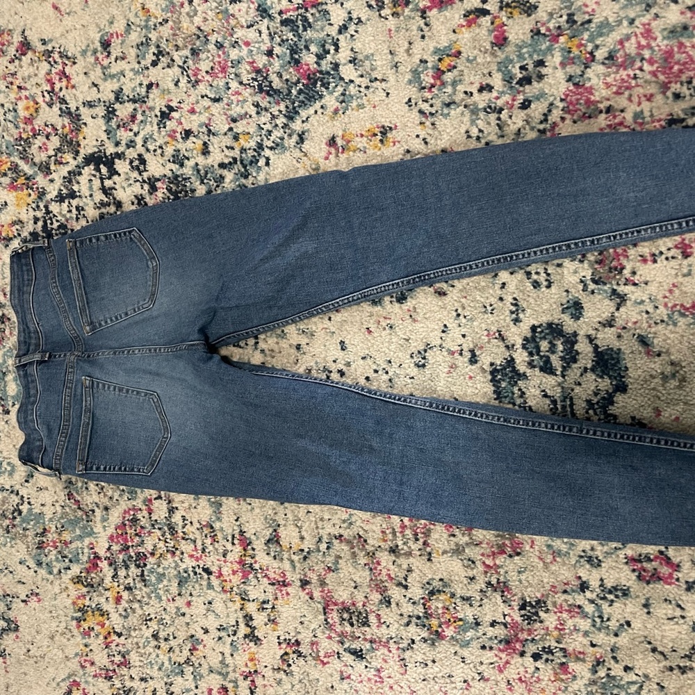 Gap Jeans - Picture 2 of 2